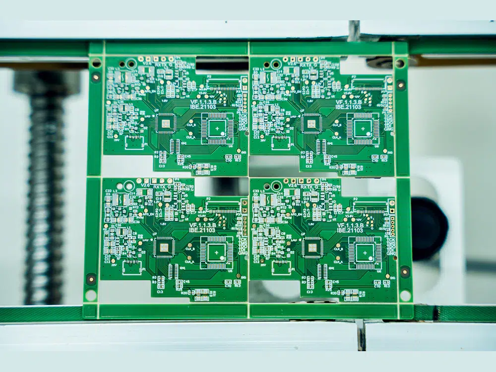 Làm thế nào để sử dụng màn hình in PCB trong sản xuất PCBA